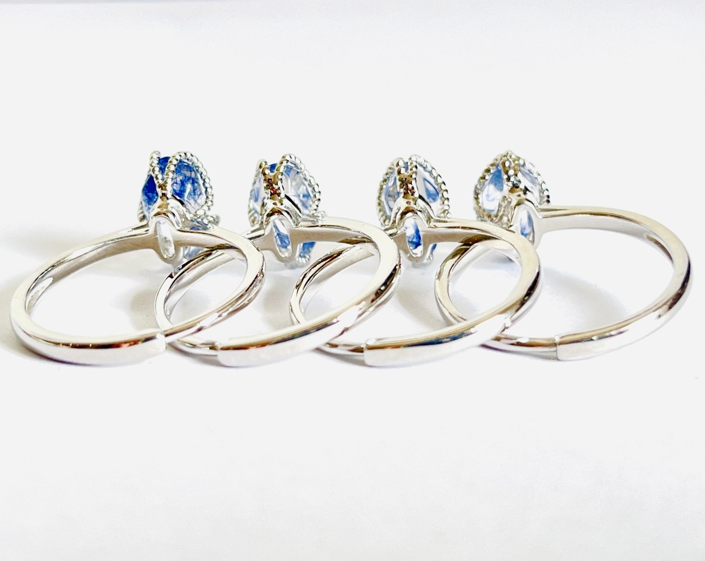 希少⭐︎「雪華:Dumortierite in Quartz」