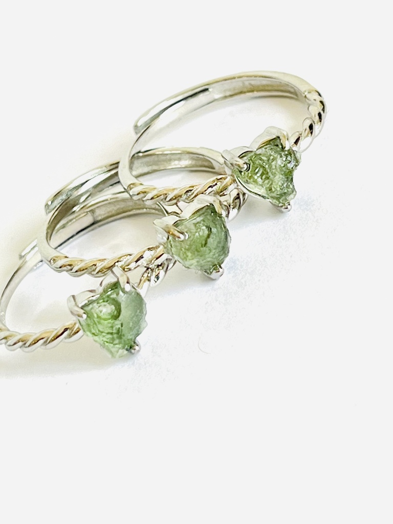 満月の夜🌕希少「moldavite:ring❤︎」