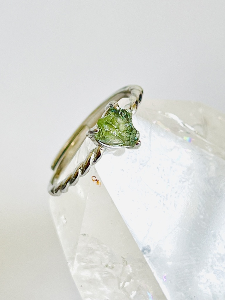 満月の夜🌕希少「moldavite:ring❤︎」