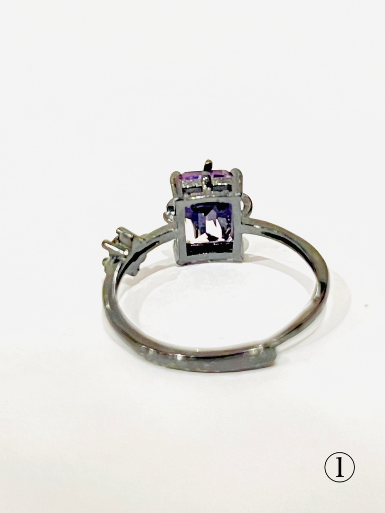 「Witch Props🧙♀️:ring」