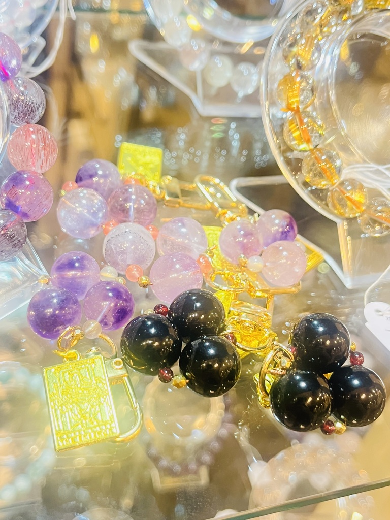 4月28日登場/新月🌑「こがねいろのとき-isuzu」