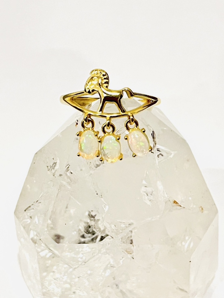 ゆらゆらメリーゴーラウンド🎠「opal：ring」