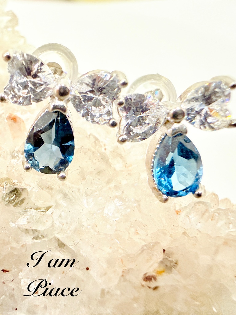 「London Blue Topaz：🎀pierce」