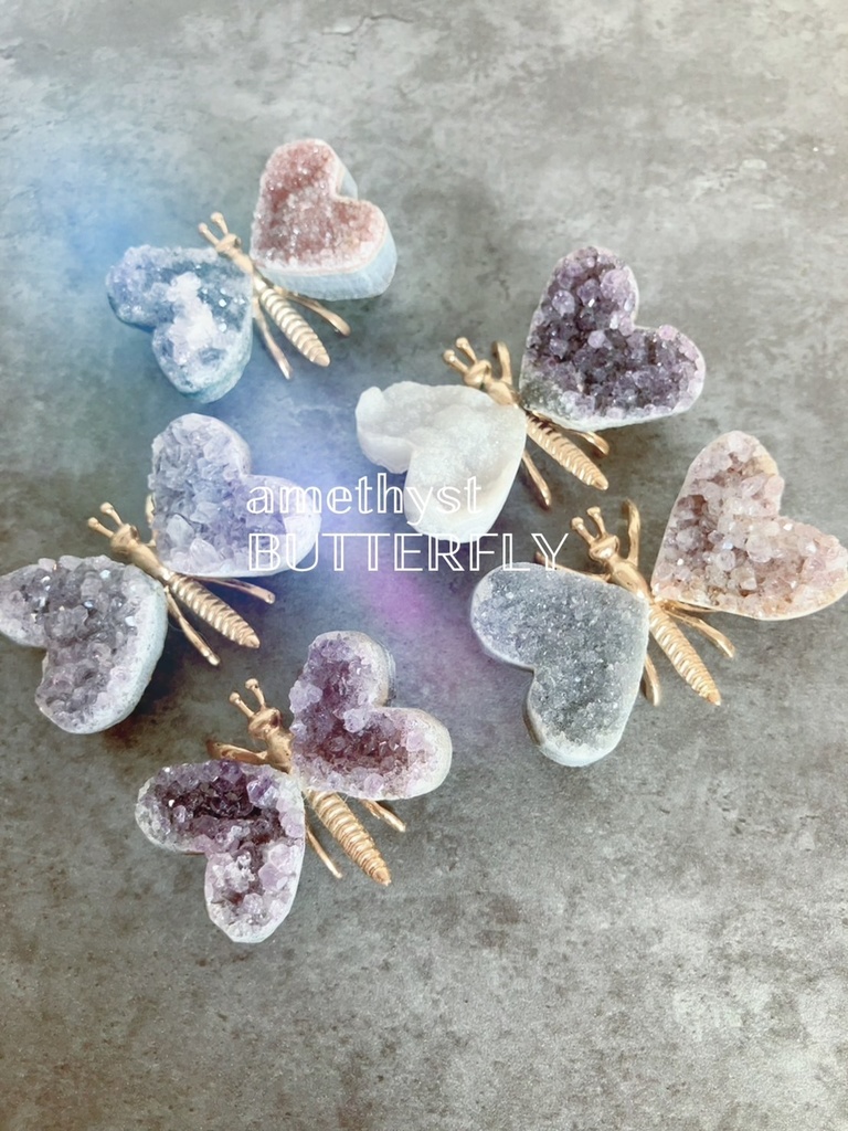 「Amethyst Cluster🦋butterfly： garnet moon ring付き」