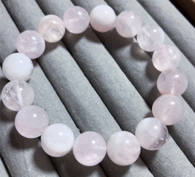 「cloud type☁️ Rose Quartz」