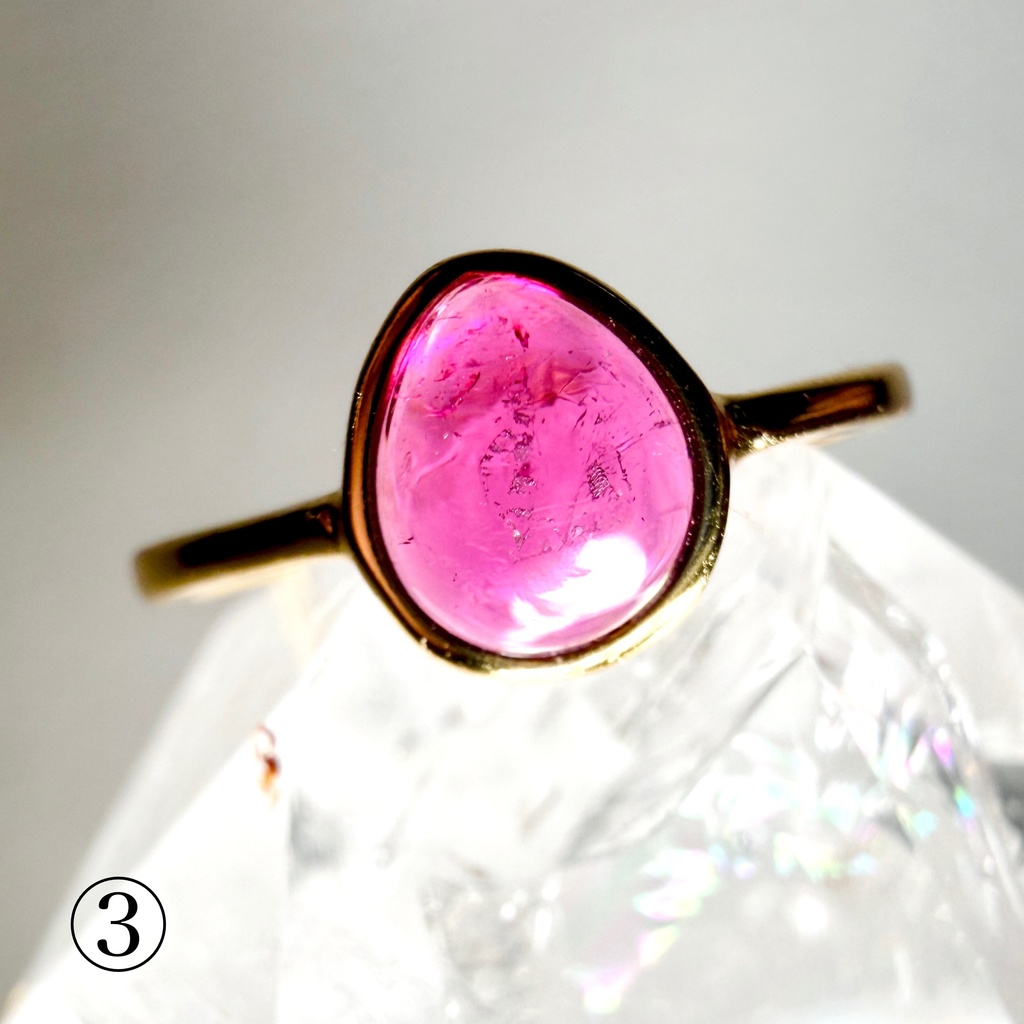 「10月:birthday stone:pink tourmaline」