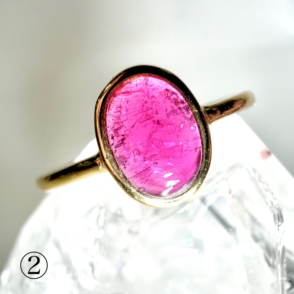 「10月:birthday stone:pink tourmaline」