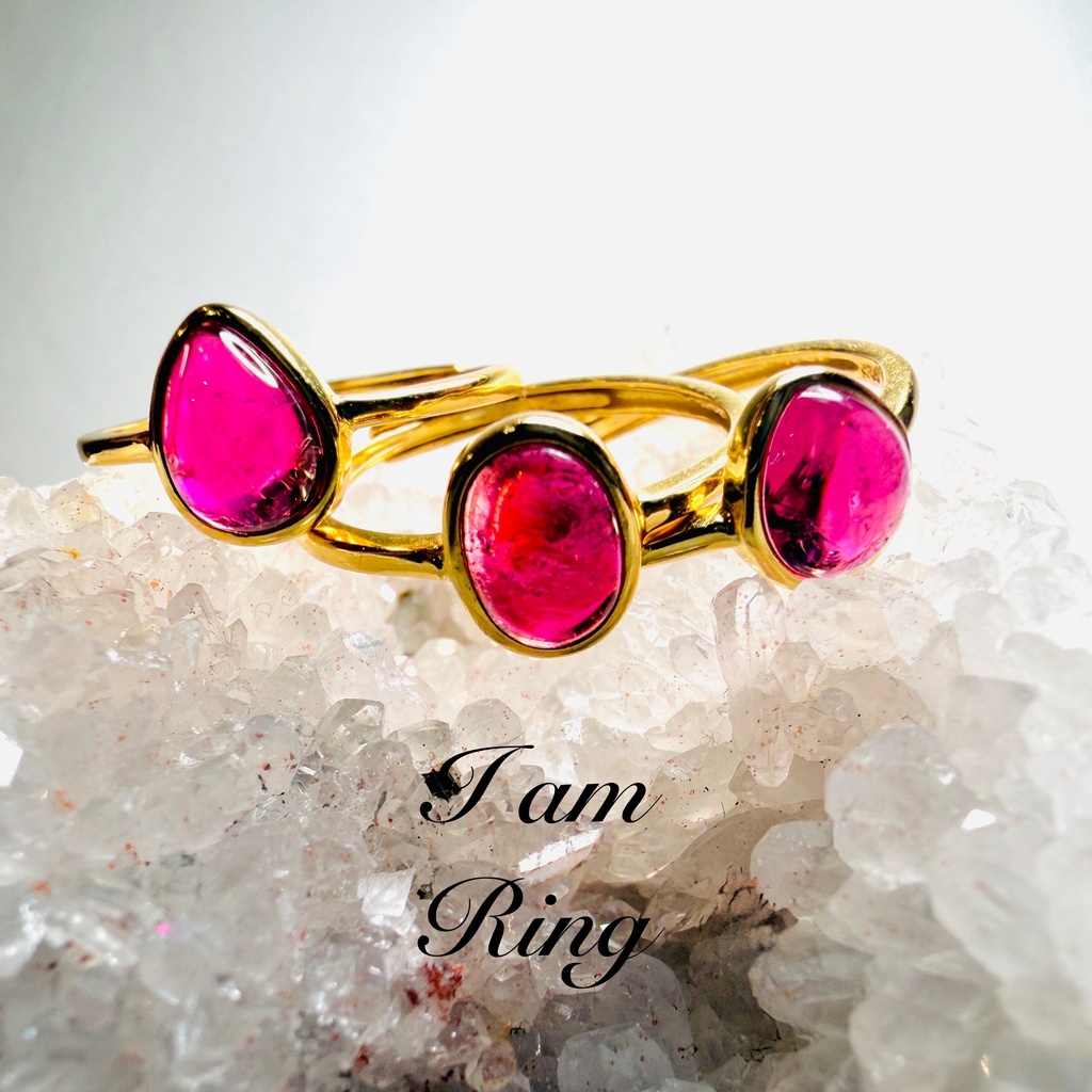 「10月：birthday stone：pink tourmaline」