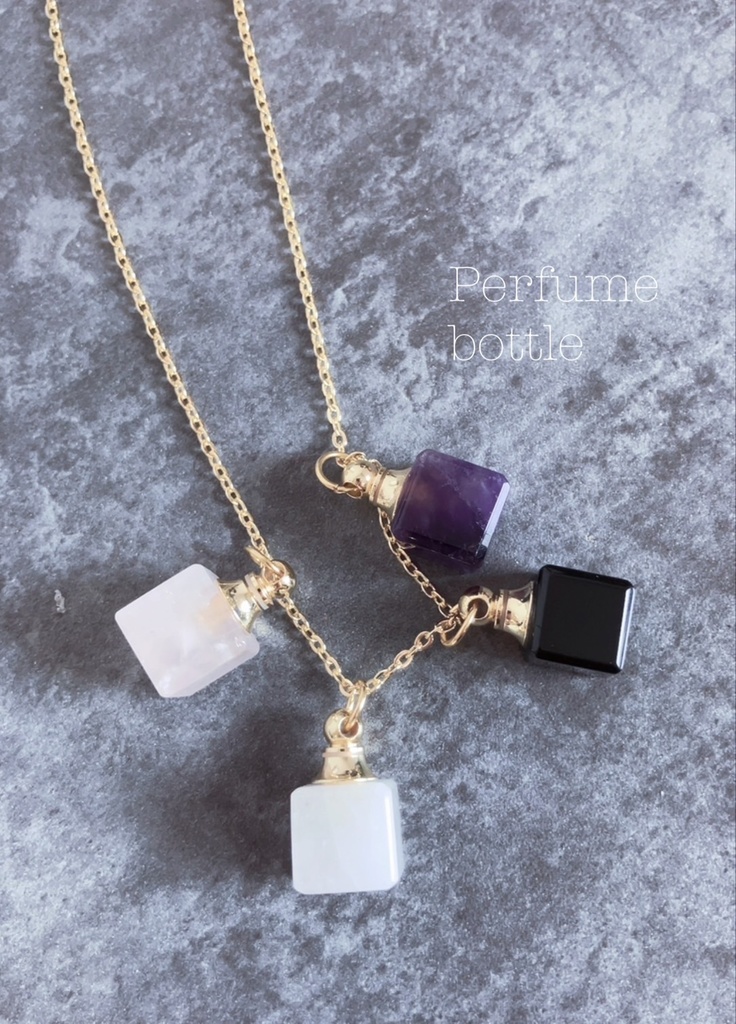 「天然石の香水瓶：4色大人買いセット」