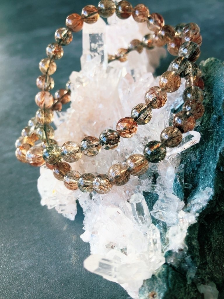 Foliated Mica in Quartz