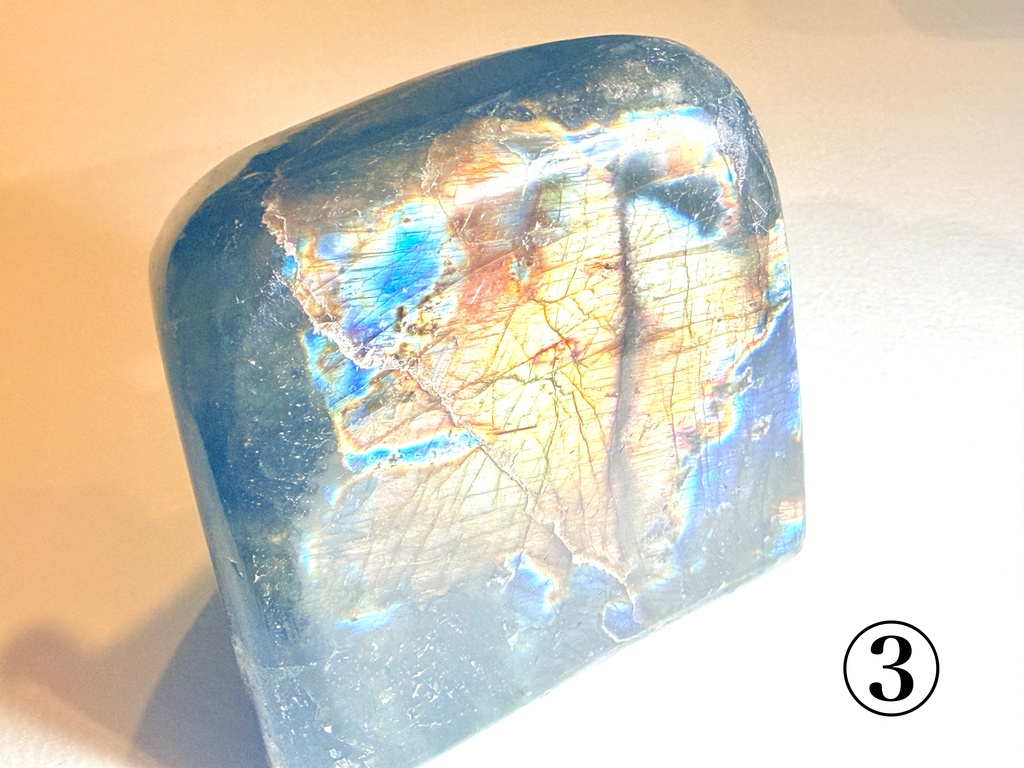 stained glass:labradorite