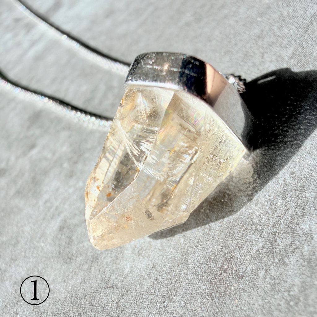 ⭐︎master Crystal /Ganesh Himal:pendant top