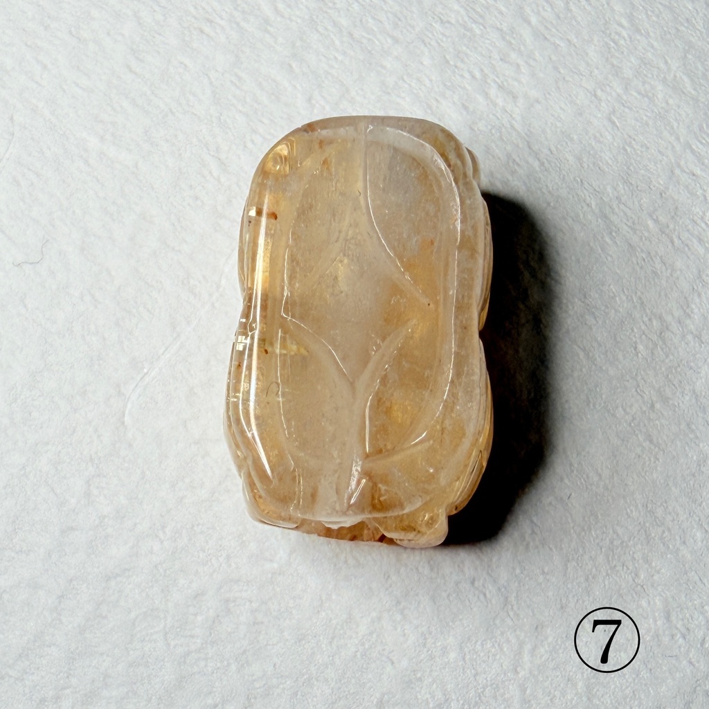 Titanium Rutile Quartz:貔貅さん:閉じ込めたら可愛かったので小瓶付き