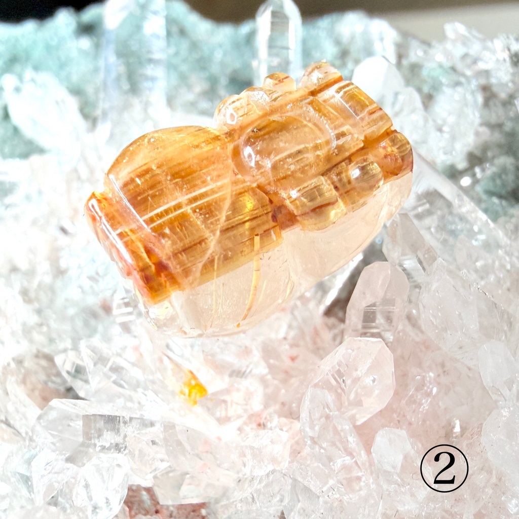 Titanium Rutile Quartz:貔貅さん:閉じ込めたら可愛かったので小瓶付き