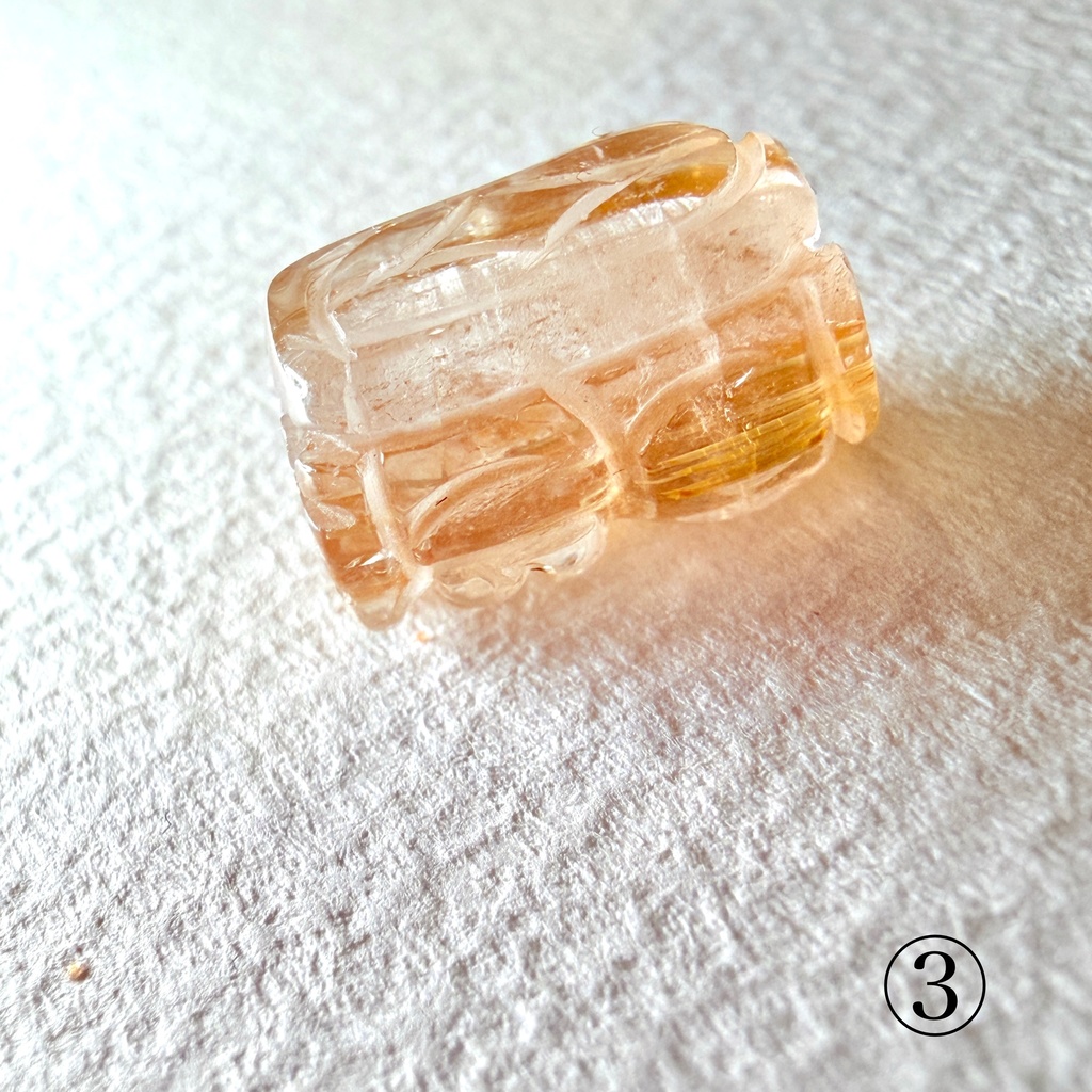 Titanium Rutile Quartz:貔貅さん:閉じ込めたら可愛かったので小瓶付き