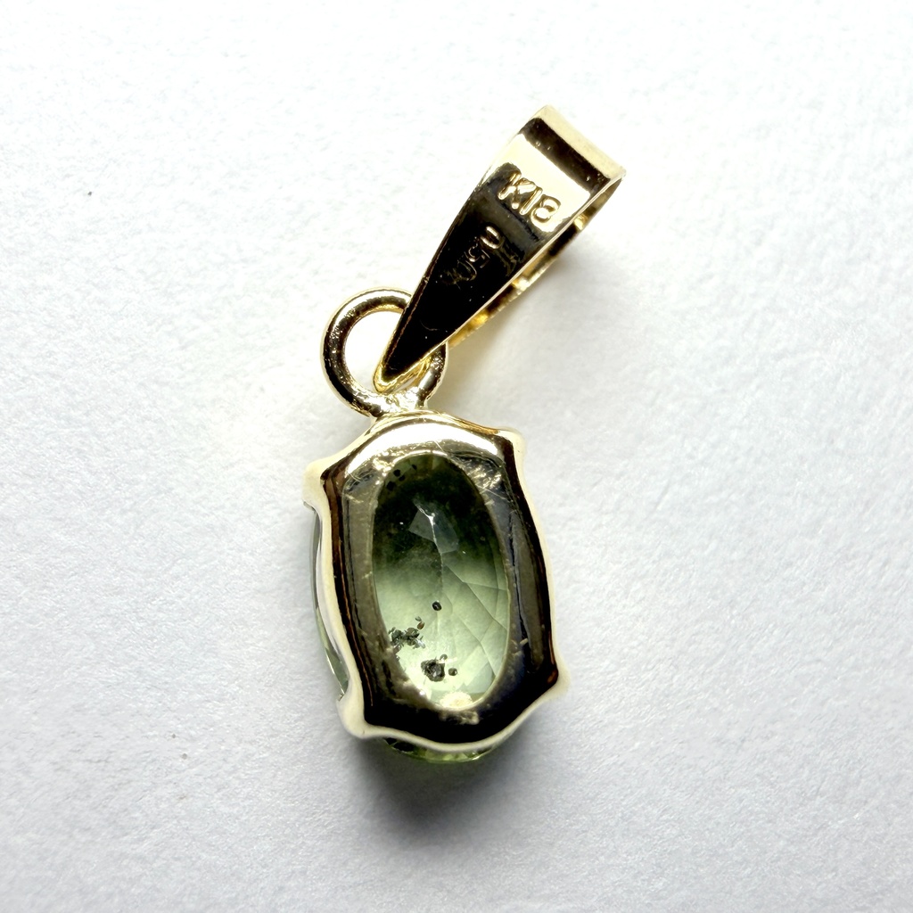 ✳︎Peacock Sapphire:Montana:18Kpendant