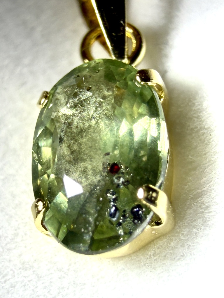 ✳︎Peacock Sapphire:Montana:18Kpendant