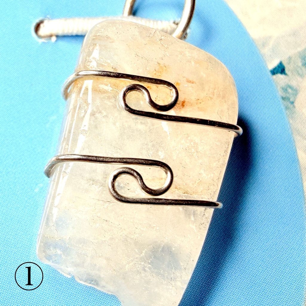 【H&E(ヘブンアンドアース)正規品】ワイヤーペンダント