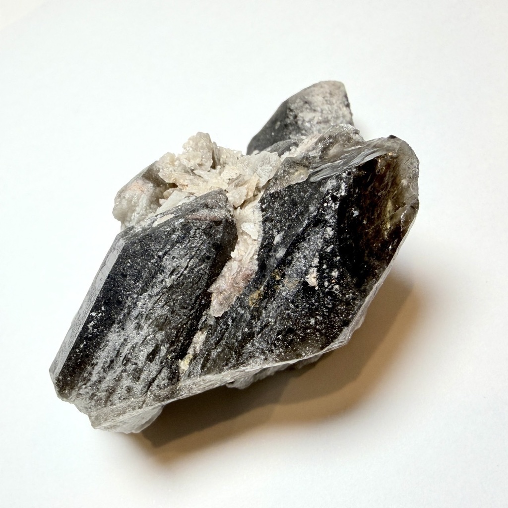 Morion:rough stone