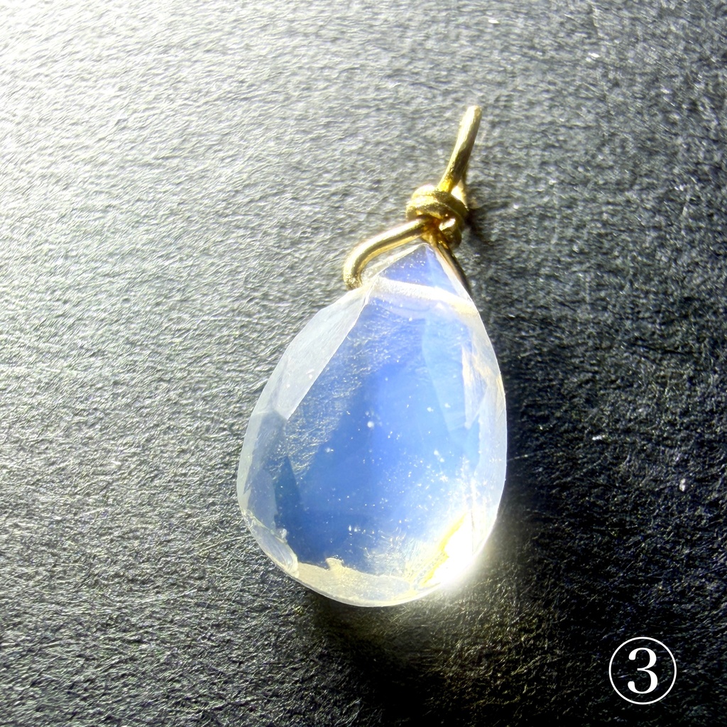 amulet:K18 pendant