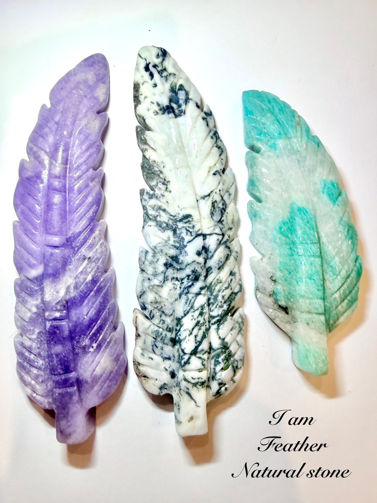 羽根：natural stone