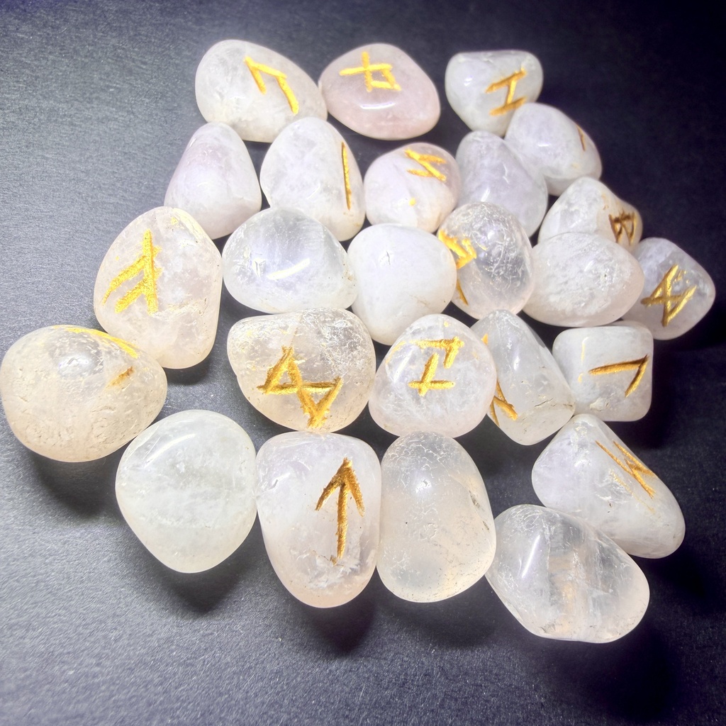 Rose quartz:rune