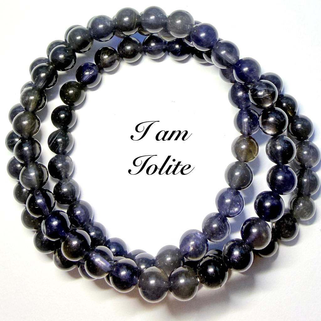レア✳︎Black Star Iolite