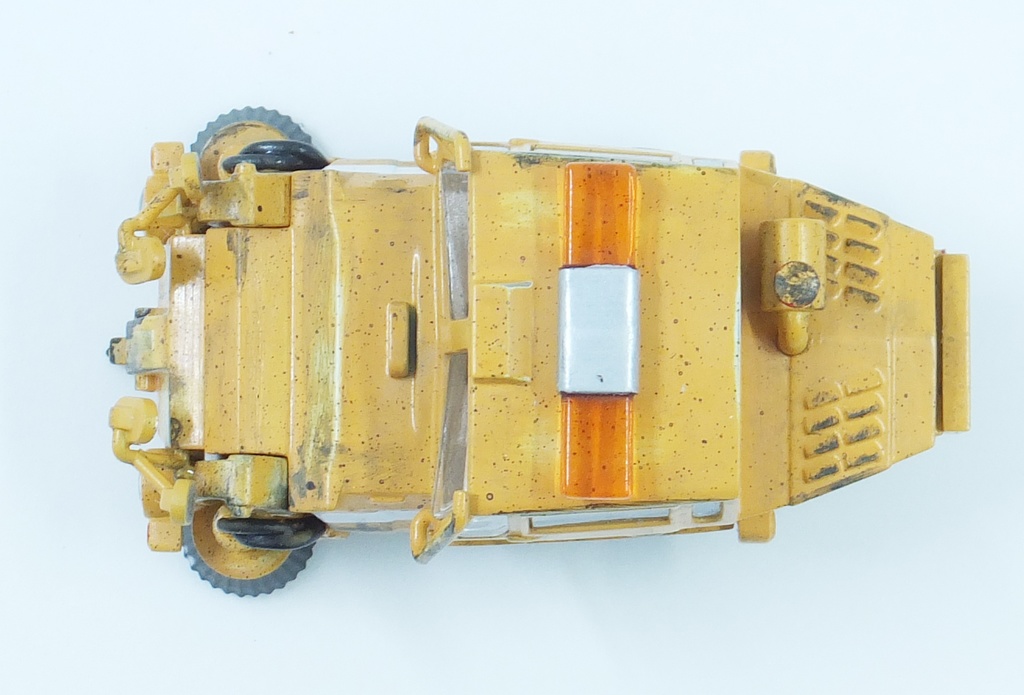 道路清掃車 プルバックカー 未塗装 組立キット