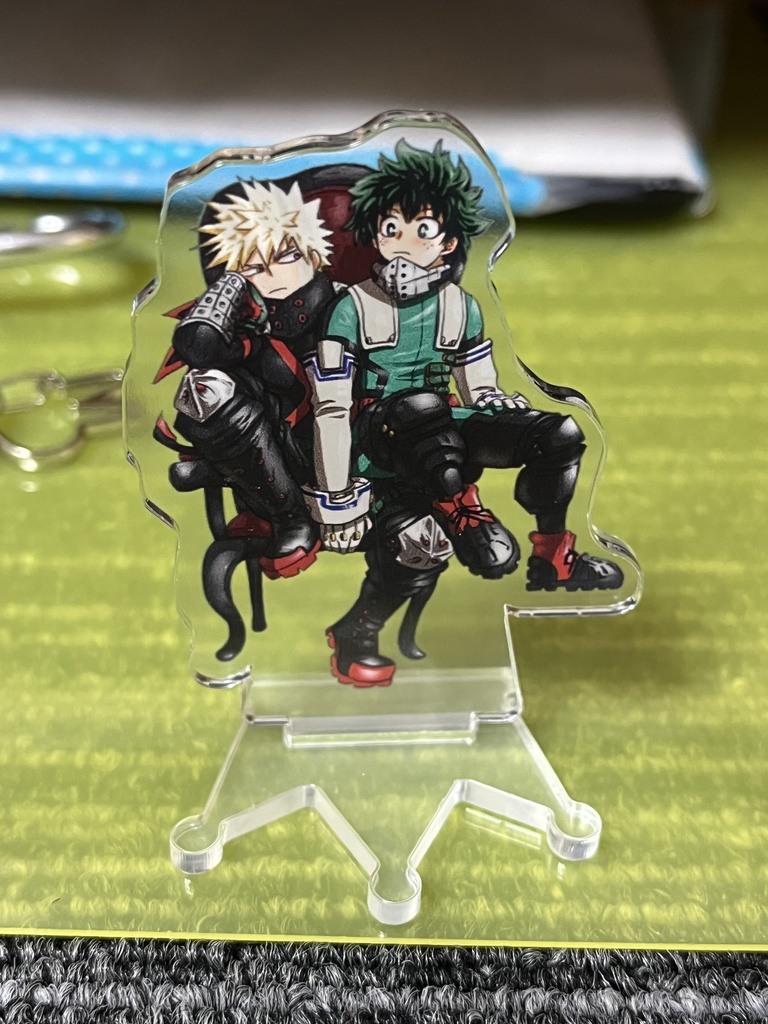 座れ！椅子アクスタ(台座:王冠)