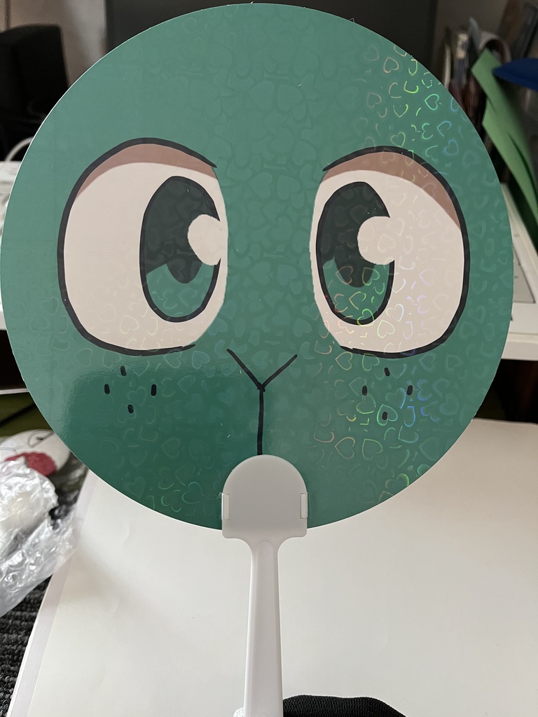 デクキュン撫で待ちうちわ(デクキュン)