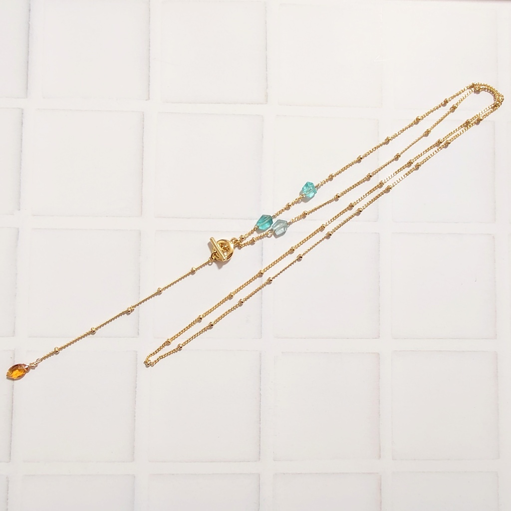 ロングネックレス