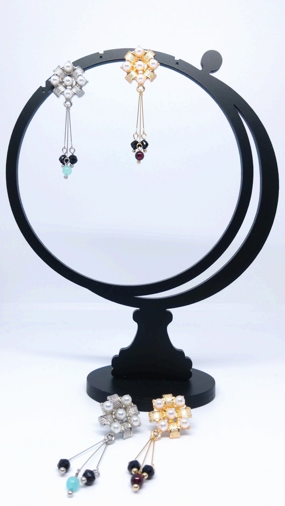 【非公式】ChroNoiRイメージピアス