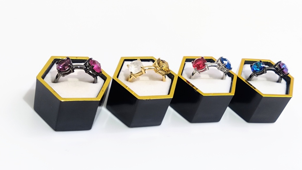 【非公式】VOLTACTIONイメージイヤーカフ