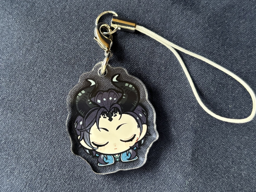 マレウス両面アクキー A(くつろぎマイルーム)