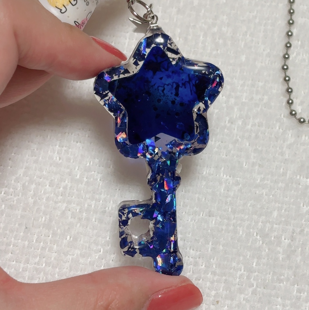 ②星空の鍵キーホルダー