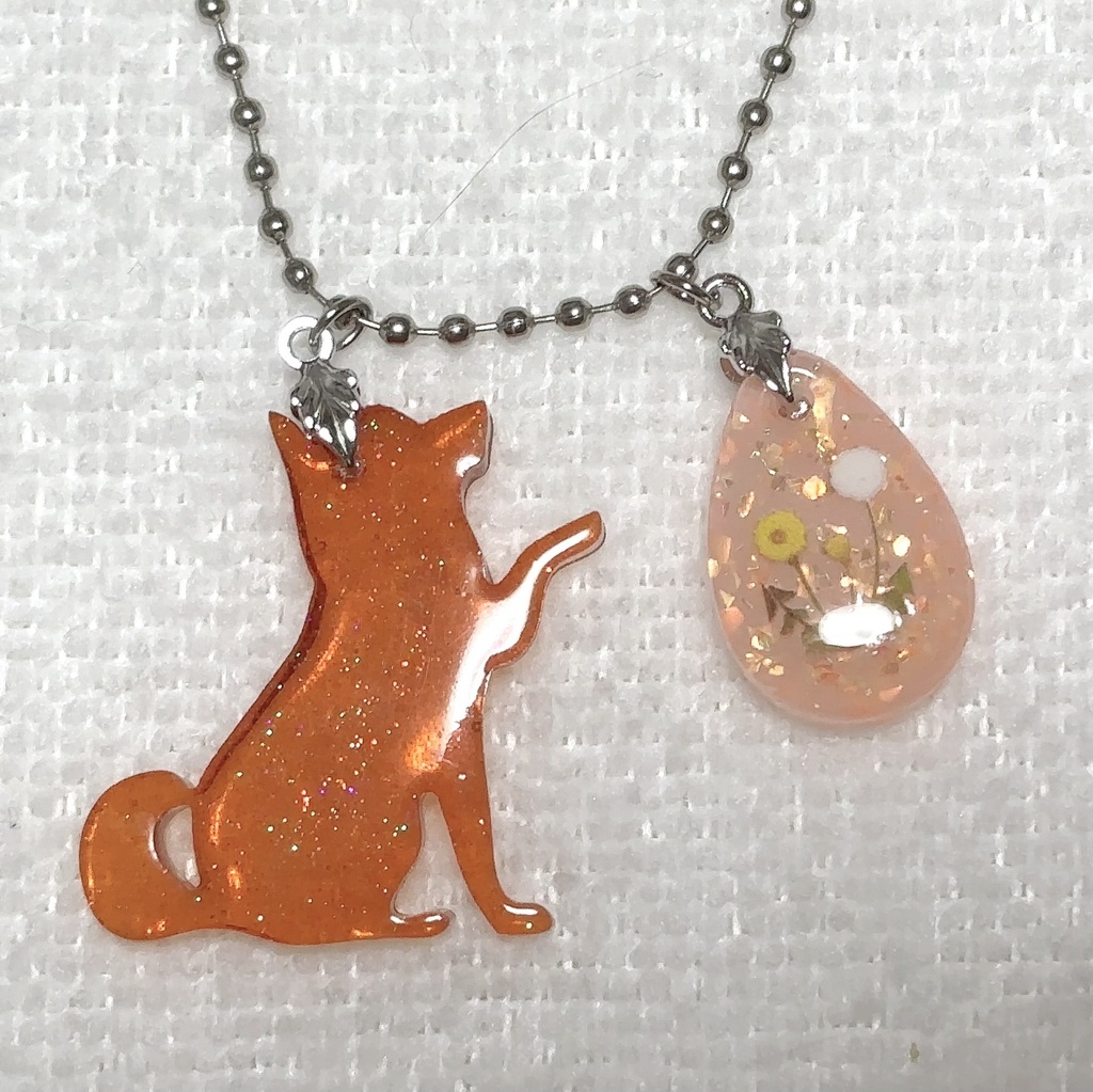 柴犬とたんぽぽのバッグチャーム