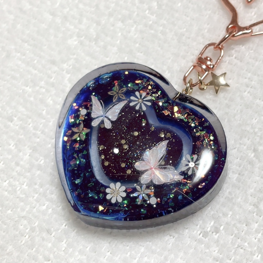 レジン 星空ハートのキーホルダー
