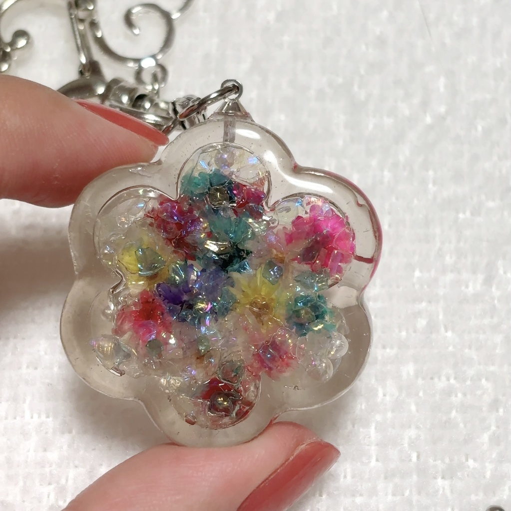 うさぎさんとお花のバッグチャーム