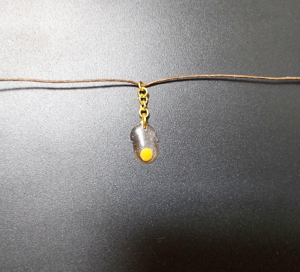 生卵ピアス(イヤリング変更可)