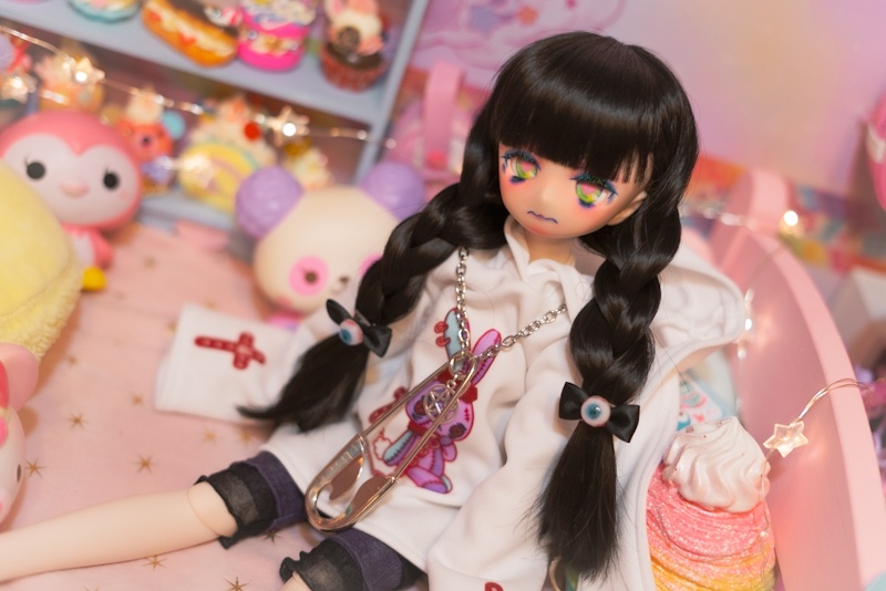 メンヘラウサギちゃんパーカー