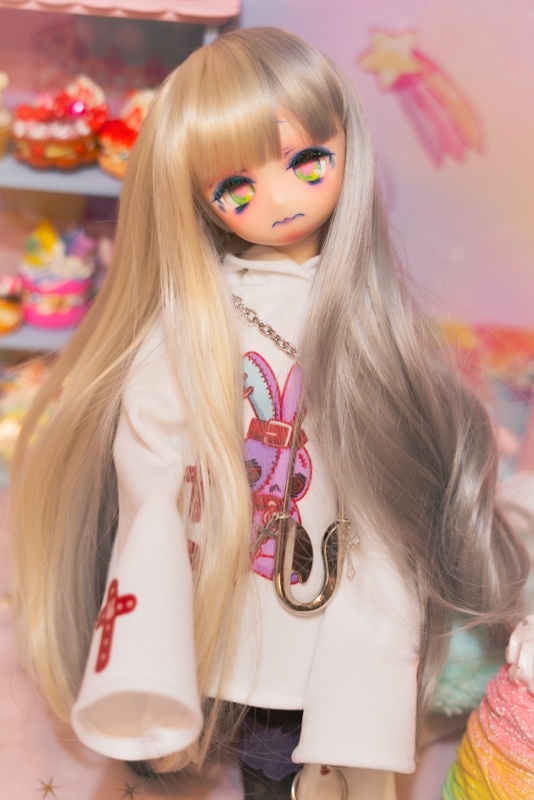 メンヘラウサギちゃんパーカー