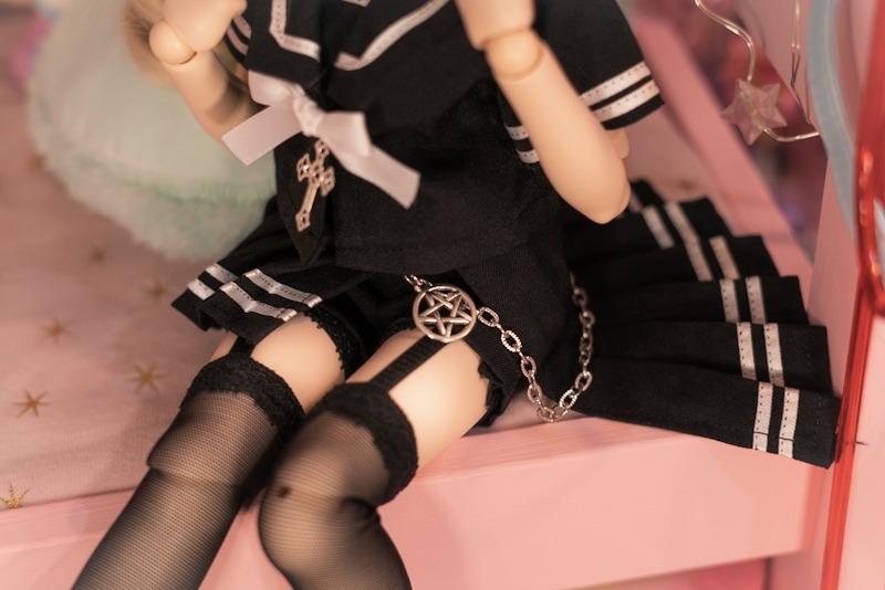 病みかわ♡アシメセーラー