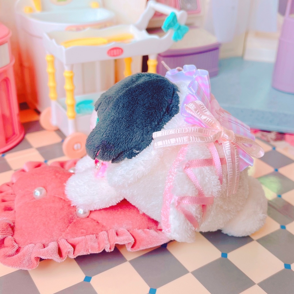 おもちのウサギちゃん着ぐるみ