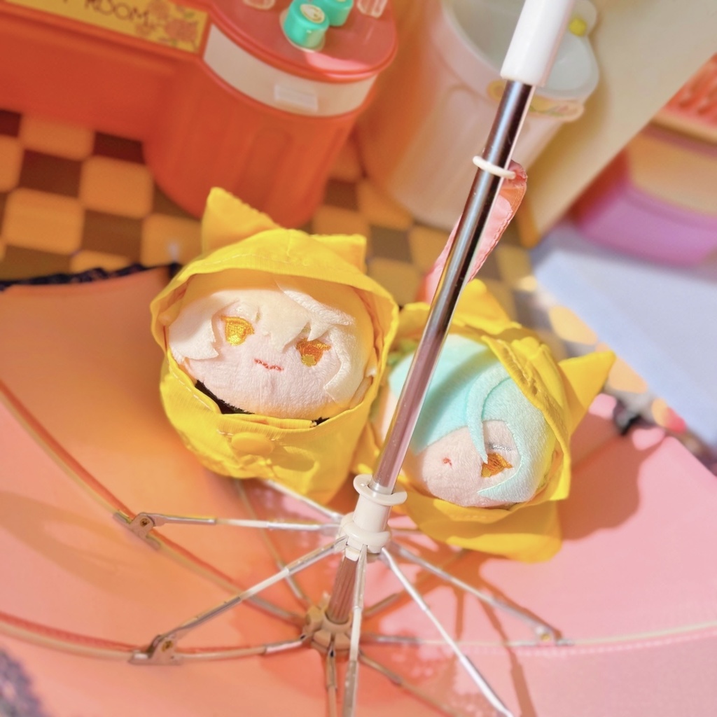 ねこさんレインポンチョ(おもち)