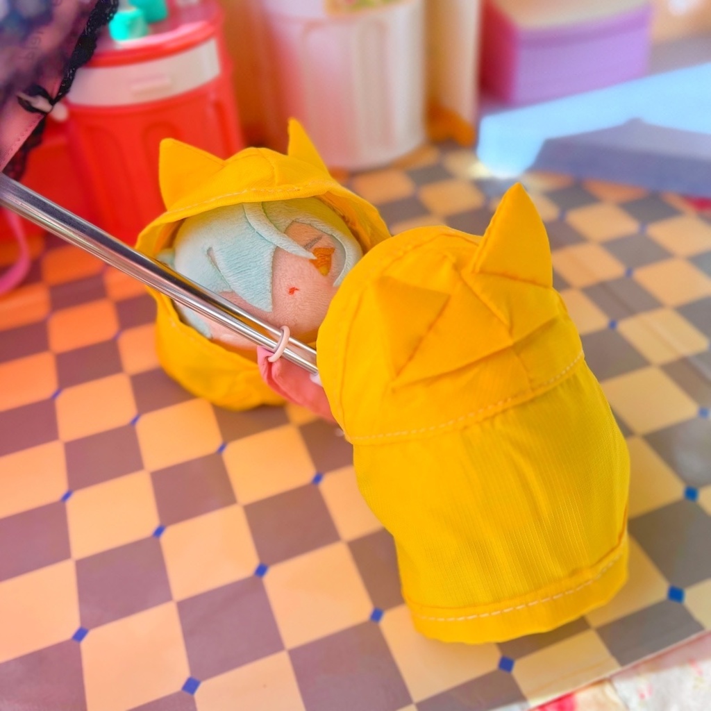 ねこさんレインポンチョ(おもち)