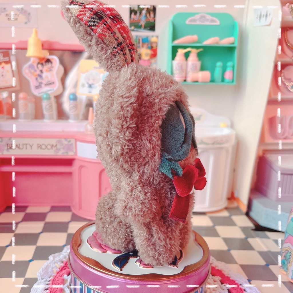 【御伴と指の上】たっちできたよ きぐるみ