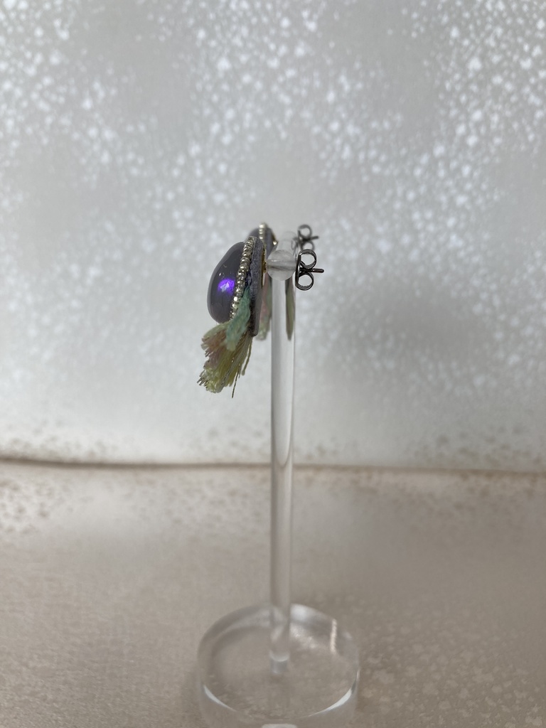 フリンジおしりピアス(グレージュ/パステル)