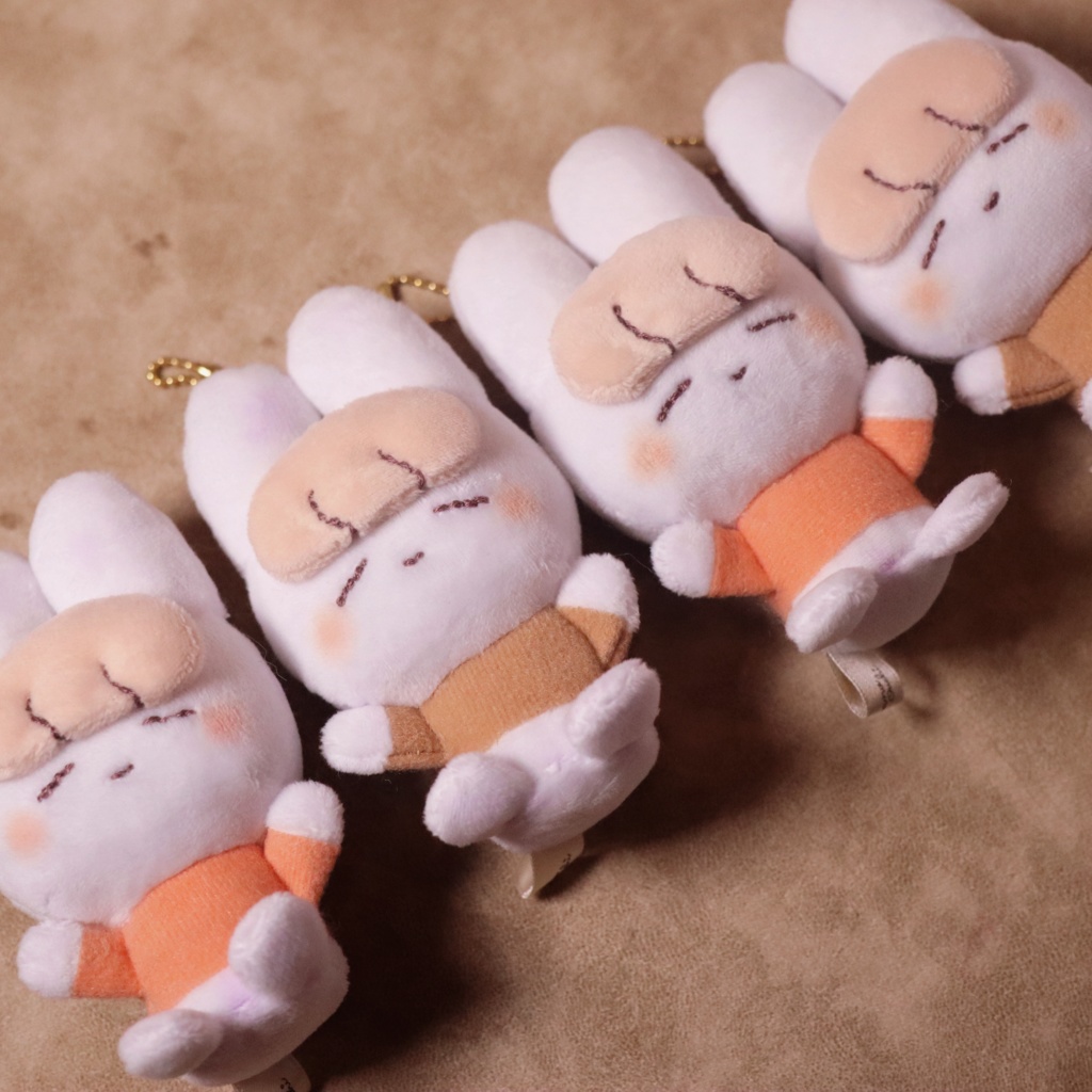 みちゃんのぬいぐるみキーホルダー(キャメルver.)