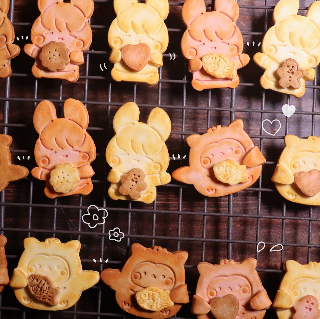 クッキーみたいなマグネット(抱っこver.)