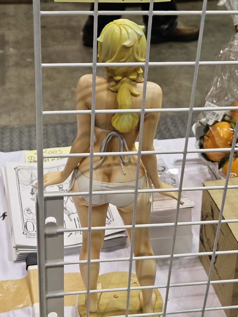 1/6スケール真琴ちゃんホワイトビキニフィギュア完成品